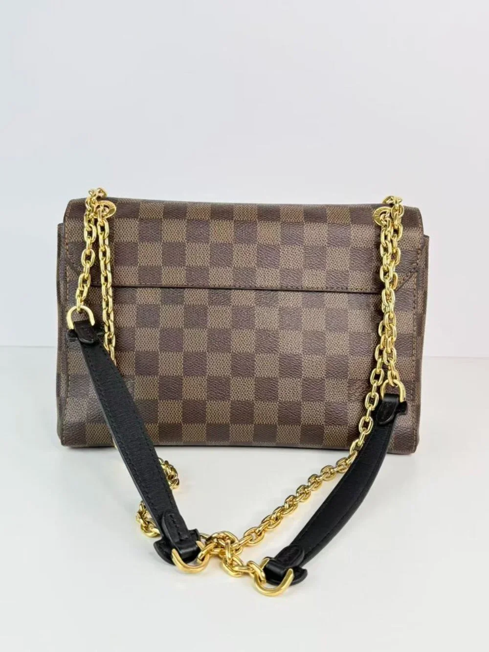 Louis Vuitton very good